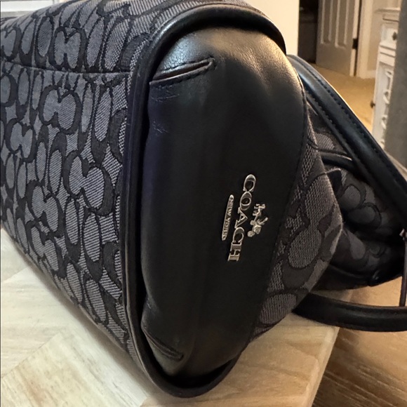 Coach Phoebe Signature black canvas and leather three-compartment Bag - Picture 12 of 16